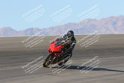 media/Nov-12-2023-SoCal Trackdays (Sun) [[5d1fba4e7d]]/Bowl (930am)/